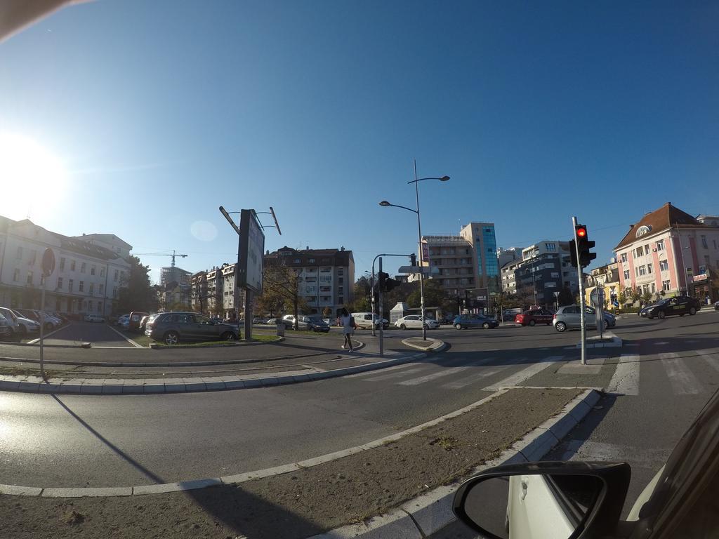 Violet Star Apartment Нови Сад Екстериор снимка